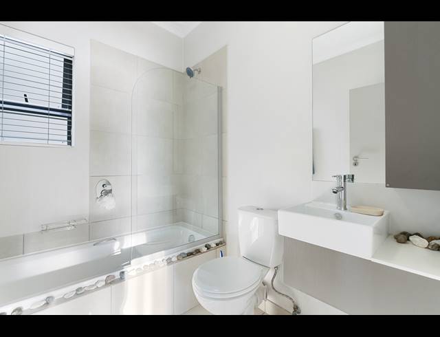 3 BEDROOM APARTMENT FOR SALE IN BROADACRES